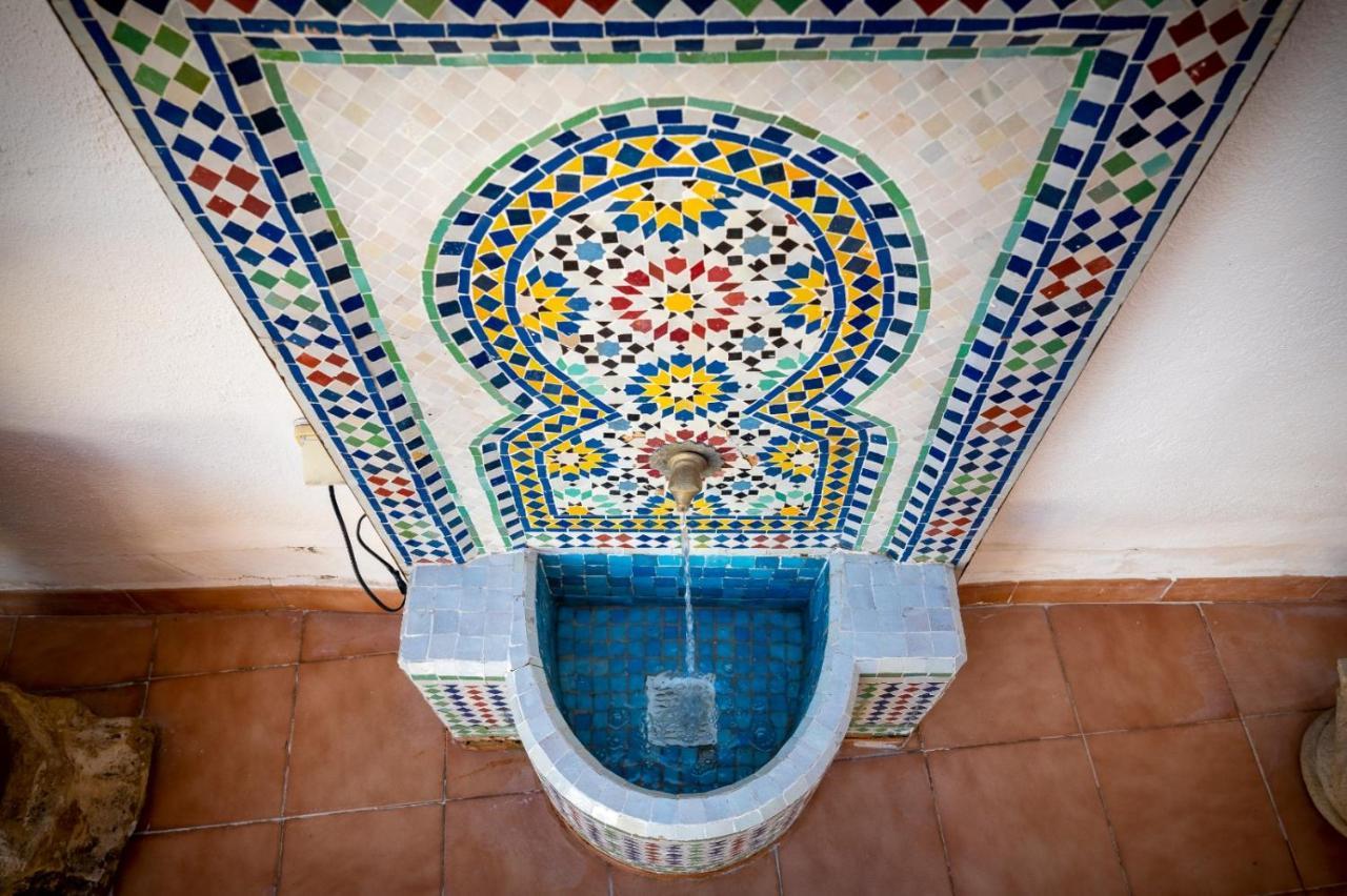 Puerta De La Luna Guest house 2*